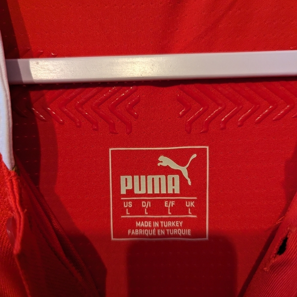 *Rare Player Edition* Arsenal home jersey 2015/16 - Picture 3 of 5